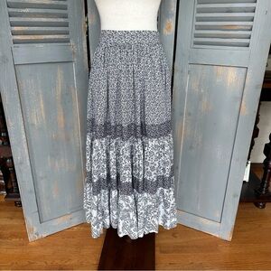 Laura Ashley Vintage Teired Ruffle Floral Maxi Skirt Black White